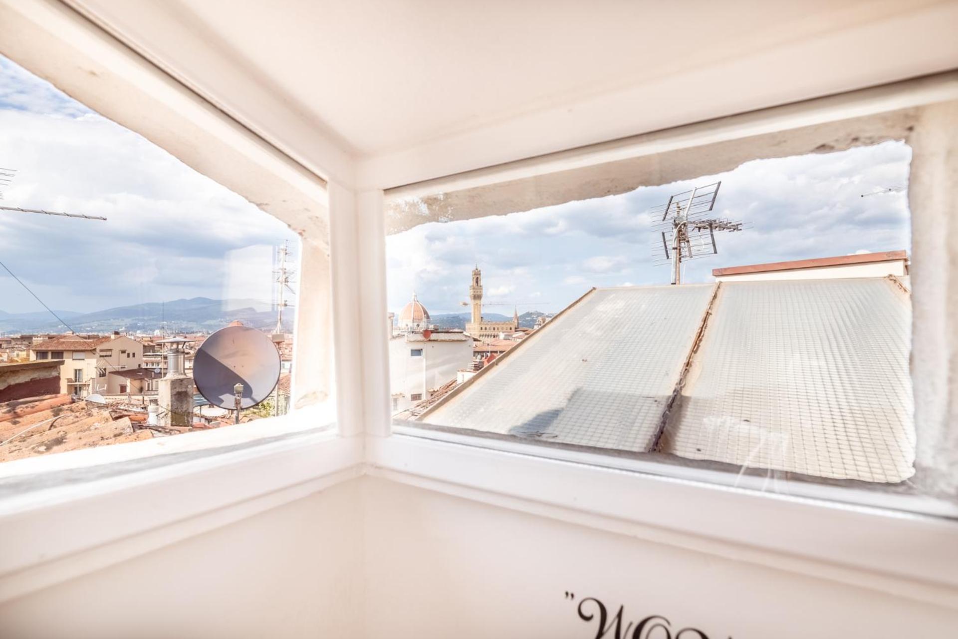 Costa61 City Window - 200Mt Ponte Vecchio Florenz Exterior foto